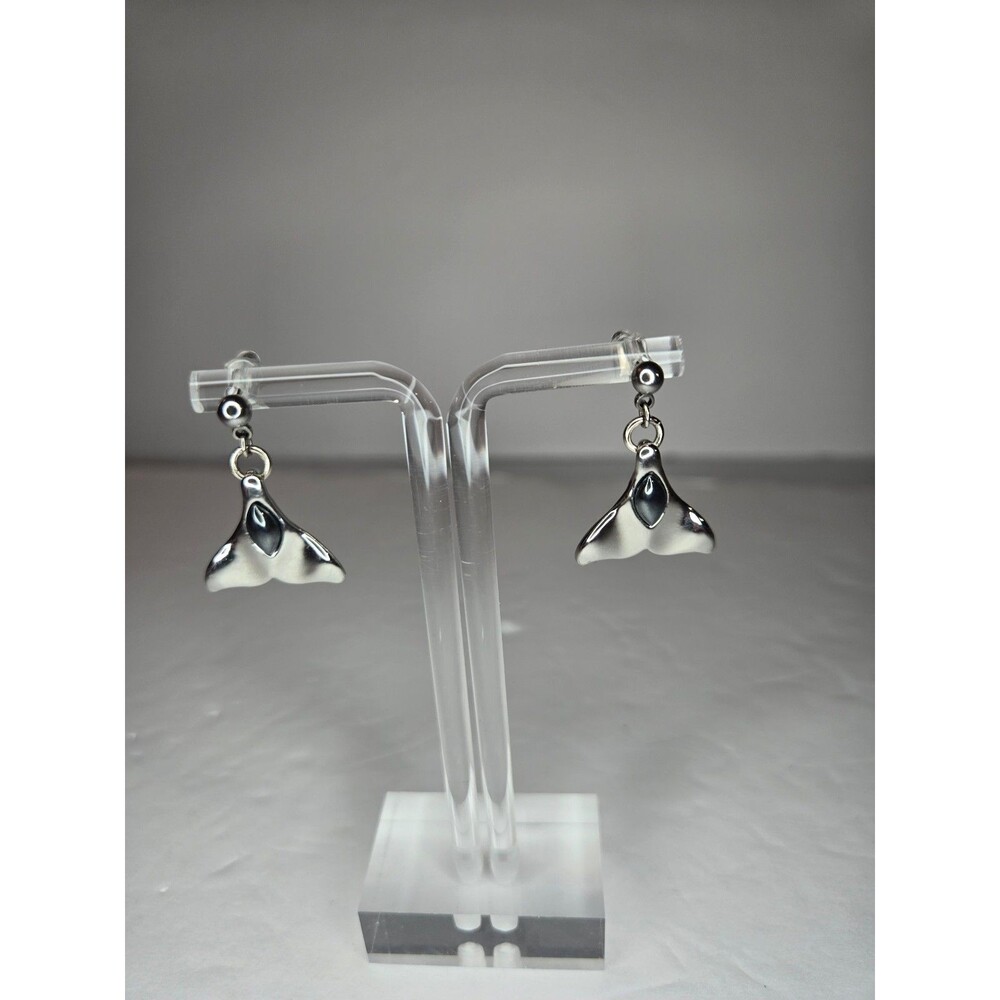 Silver Tone Whale Tale Post Earrings with Black Cabachons